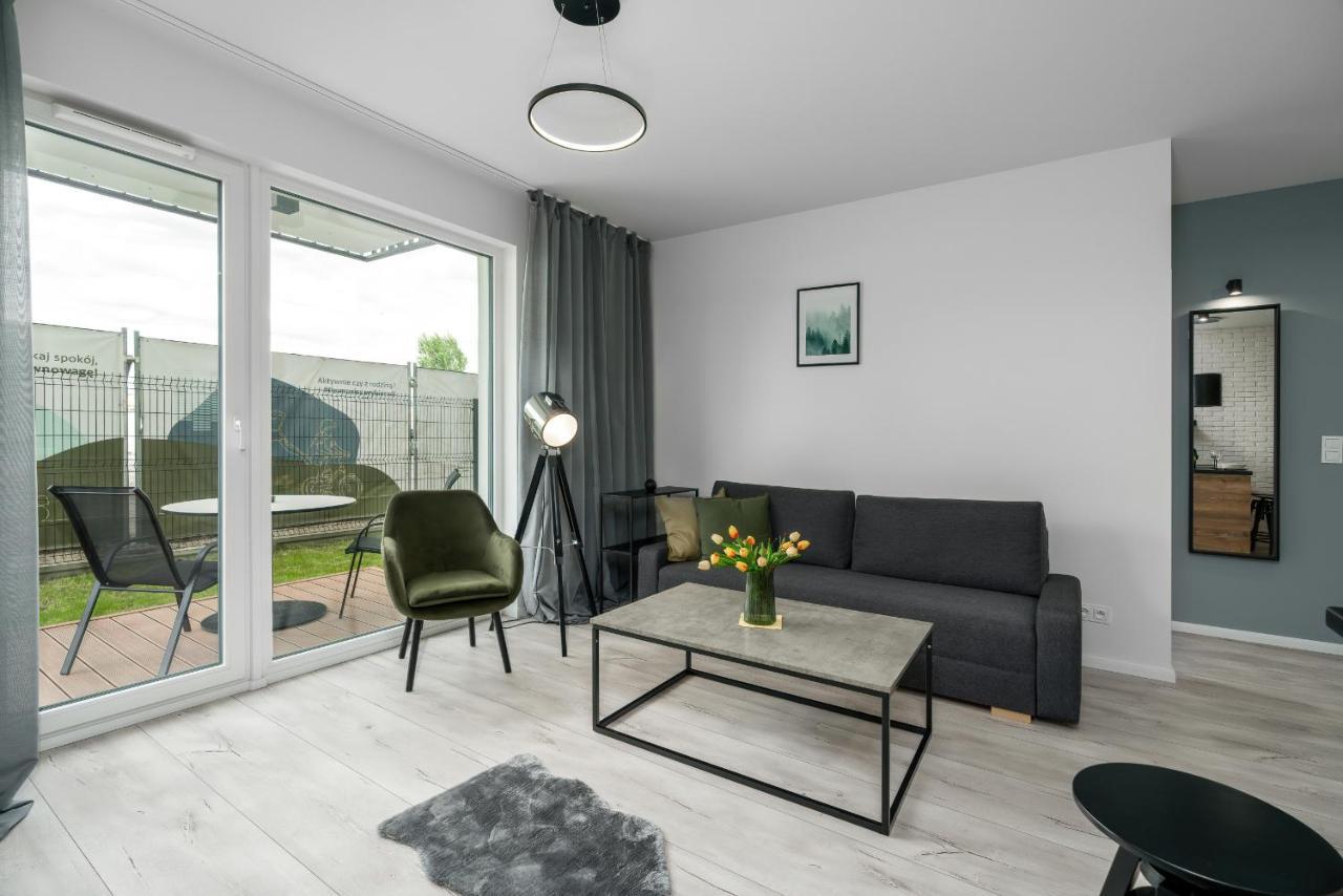 Esencja Apartments With Free Parking Garbary 104 By Noclegi Renters Poznan Exterior photo
