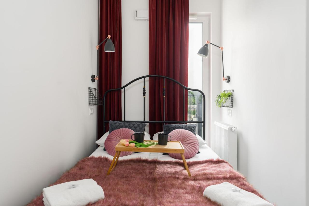Esencja Apartments With Free Parking Garbary 104 By Noclegi Renters Poznan Exterior photo