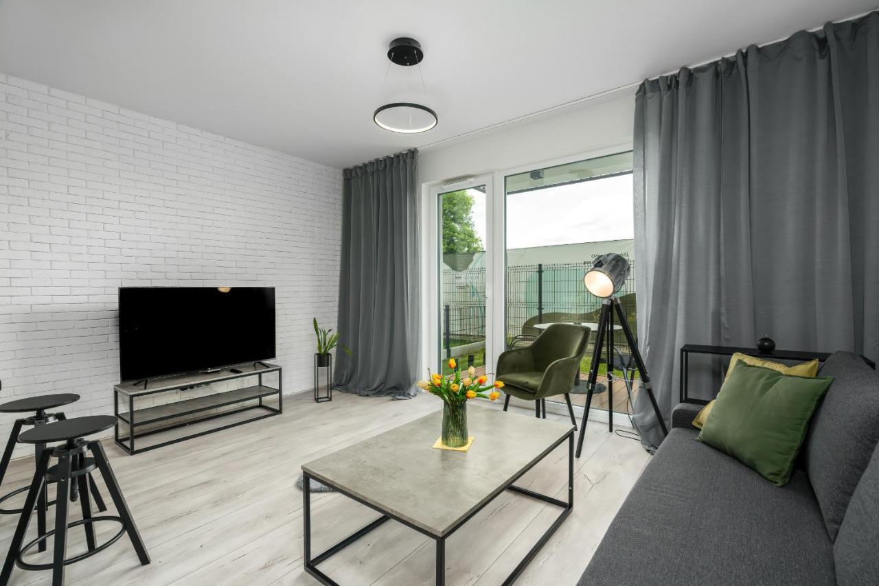 Esencja Apartments With Free Parking Garbary 104 By Noclegi Renters Poznan Exterior photo