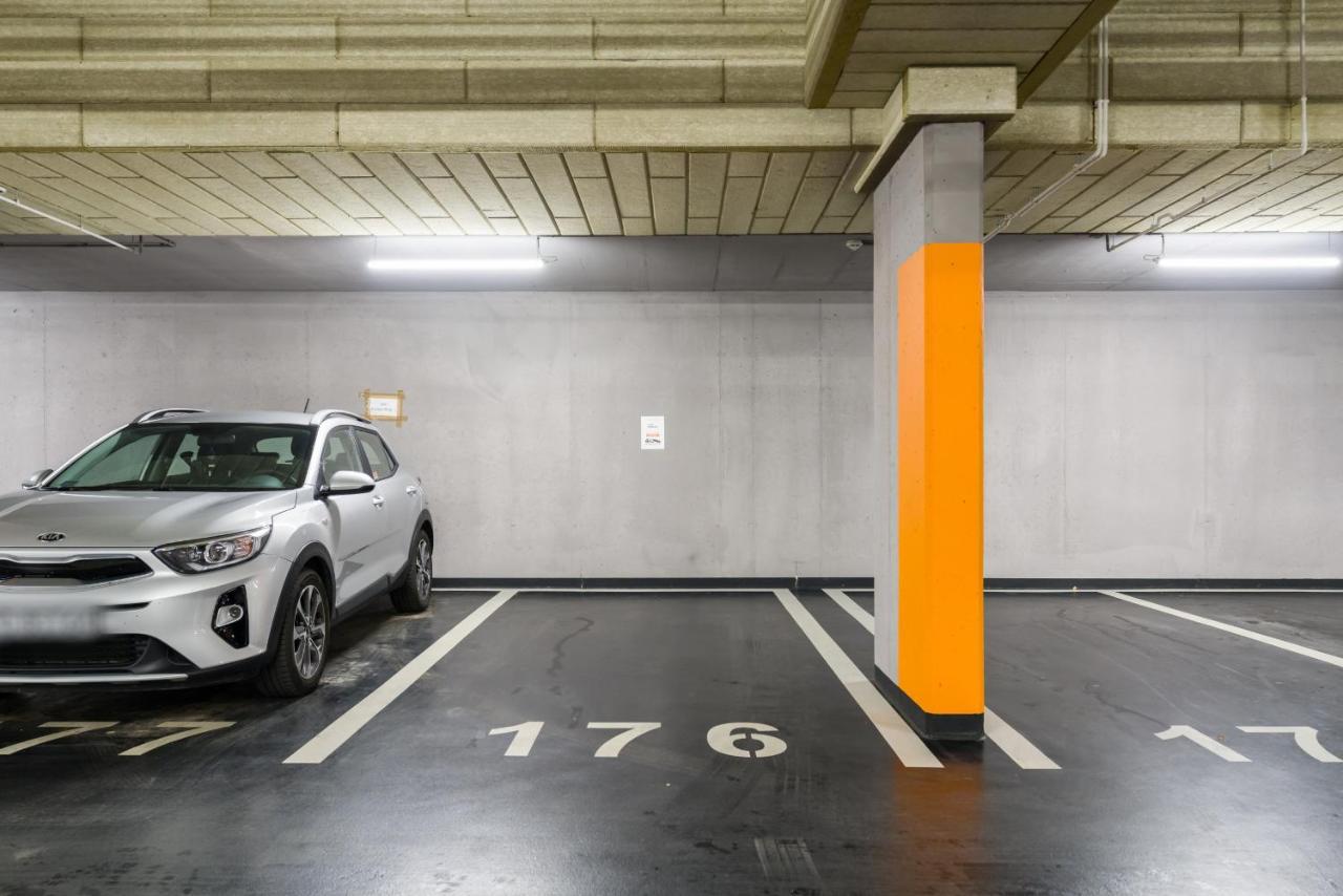 Esencja Apartments With Free Parking Garbary 104 By Noclegi Renters Poznan Exterior photo