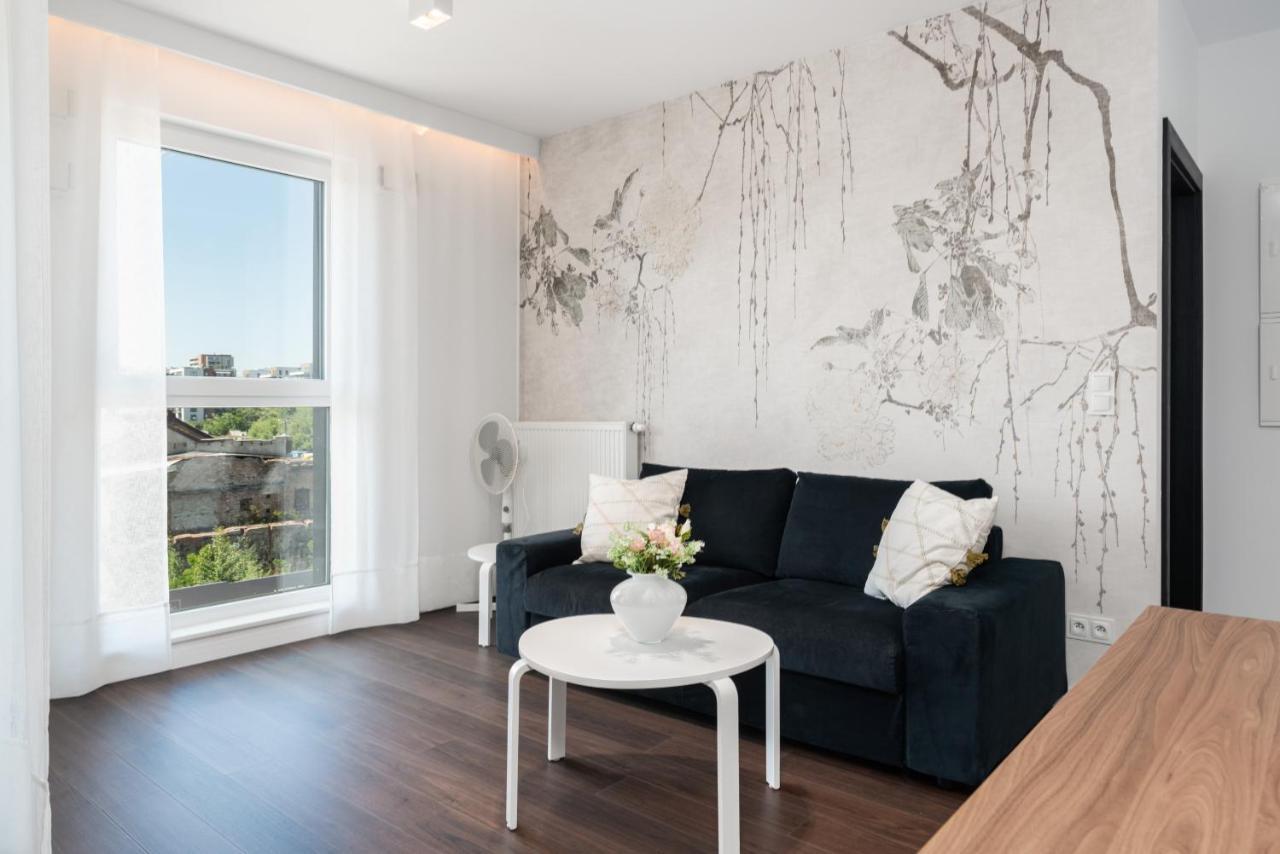 Esencja Apartments With Free Parking Garbary 104 By Noclegi Renters Poznan Exterior photo