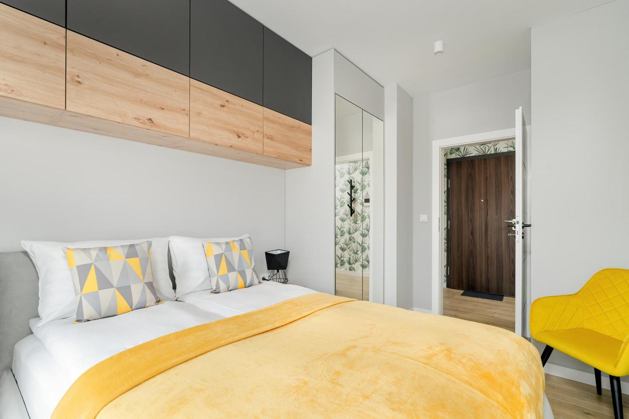Esencja Apartments With Free Parking Garbary 104 By Noclegi Renters Poznan Exterior photo